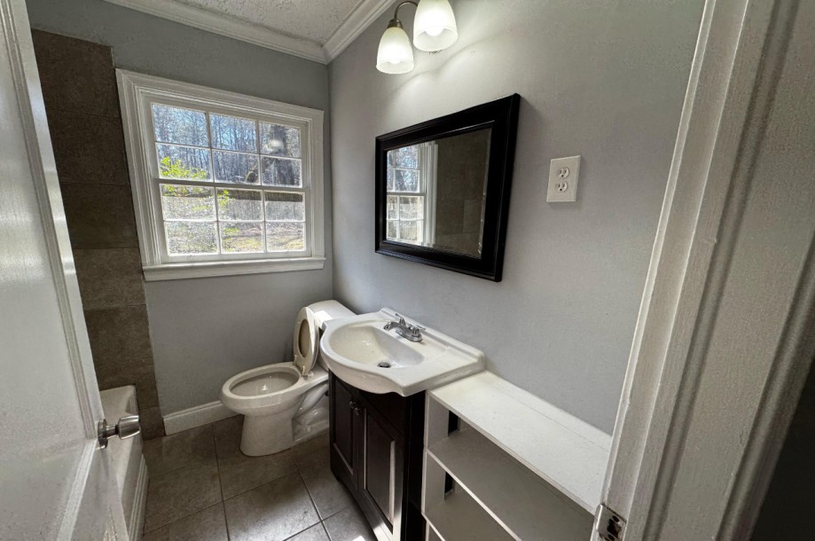 Home in Marietta - 1010-9