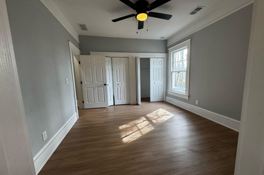 House in Marietta - 1052-20