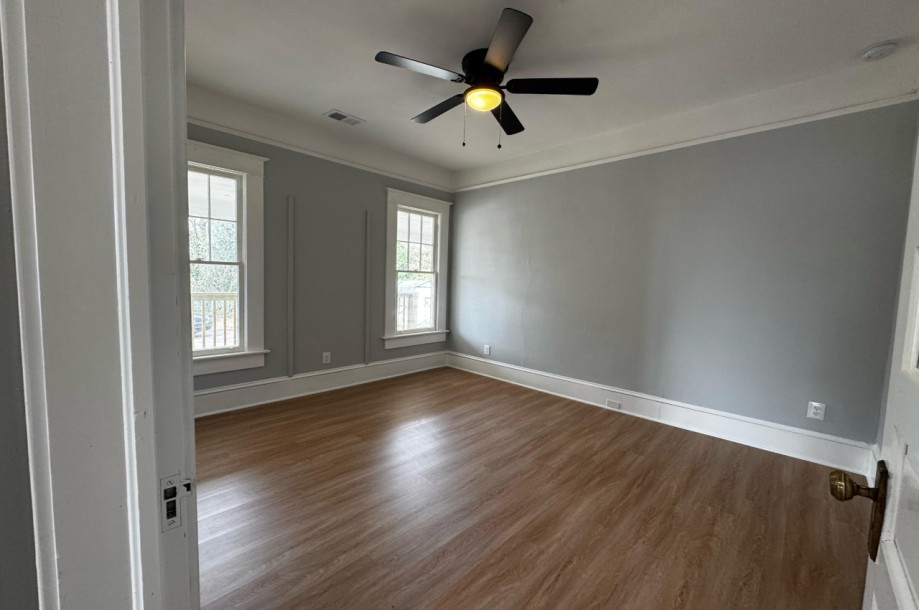 House in Marietta - 1052-24
