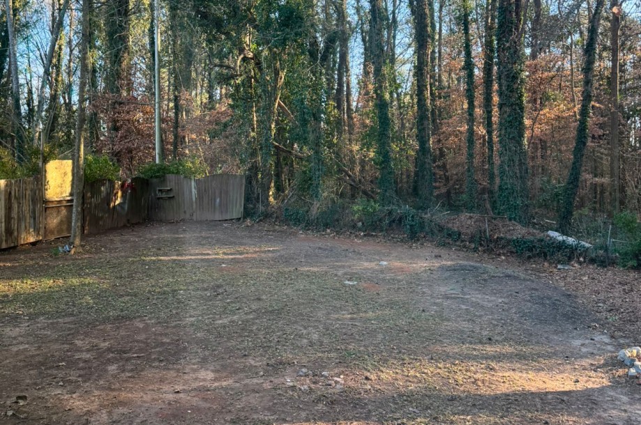 House in Marietta - 284-13