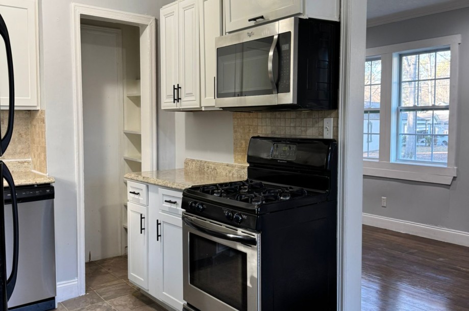 House in Marietta - 284-6