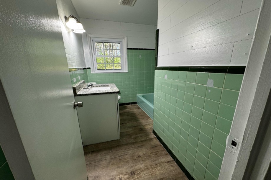 House in Marietta - 470-13