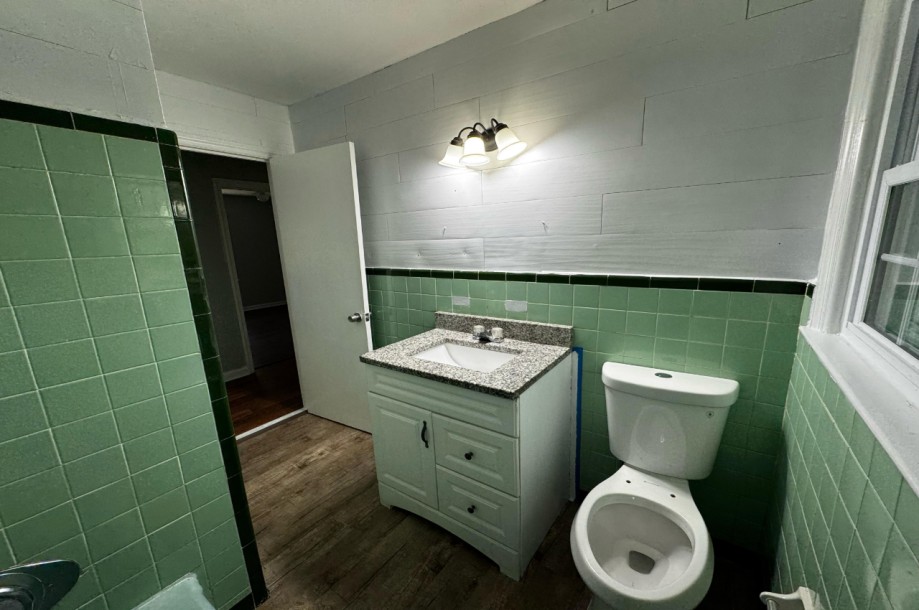 House in Marietta - 470-15