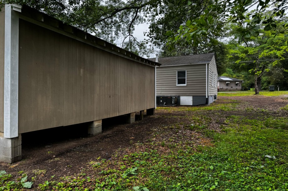 House in Marietta - 569-13