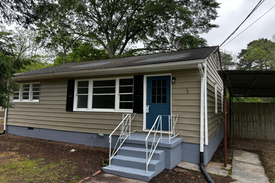 House in Marietta - 569-2